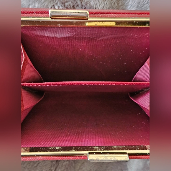 Burberry Kisslick bifold wallet in Nova Check. VGUC - Picture 10 of 14